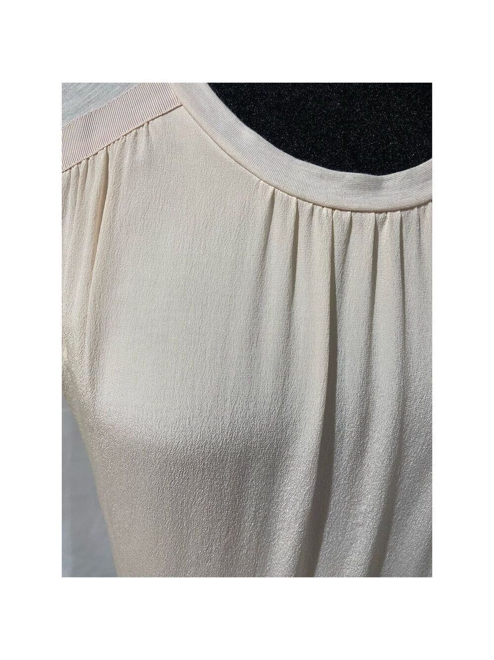Salvatore Ferragamo Women's XS Ivory Short Sleeve Blouse Pleated Neckline - Picture 3 of 6